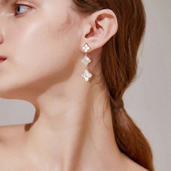 Gold Boho Womens Long Leaf & Flower Earrings Embedded With Rhinestones - Picture 3 of 5